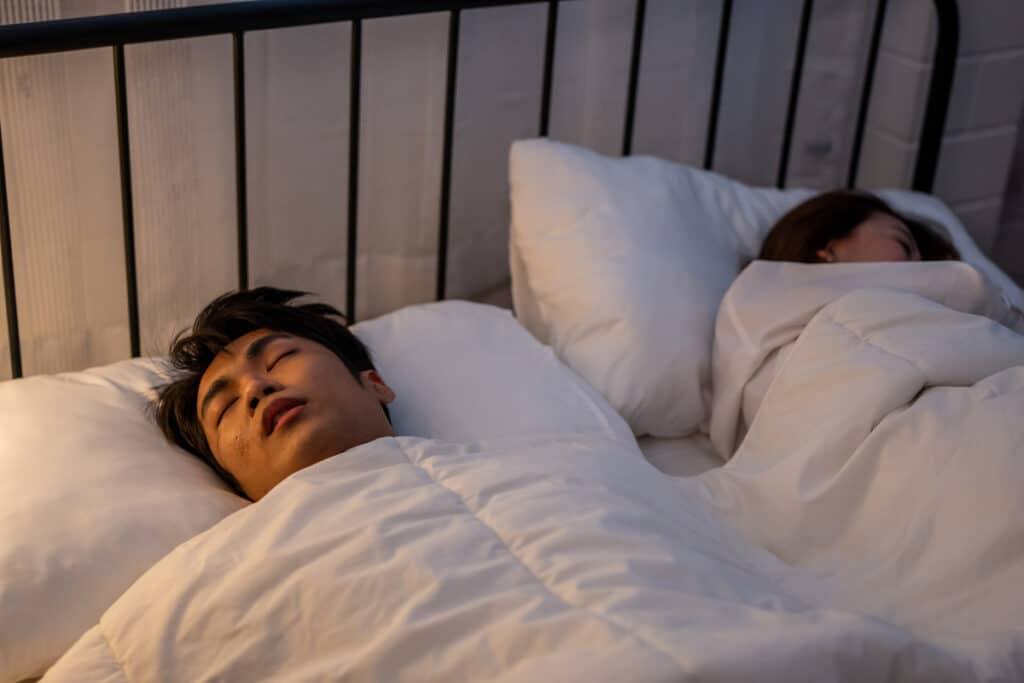 Side-Sleeper or Back-Sleeper? How Your Sleep Position Impacts Sleep Apnea